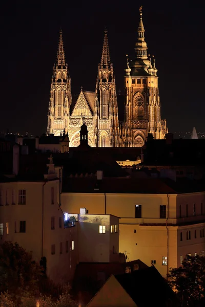 Noche Praga castillo gótico, República Checa —  Fotos de Stock