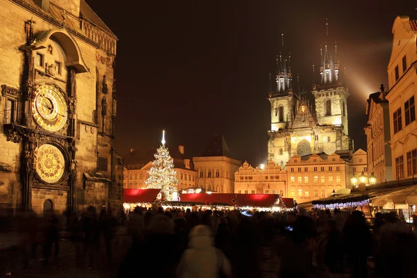 Vánoční nálada na staré město náměstí, Praha, Česká republika — Stock fotografie
