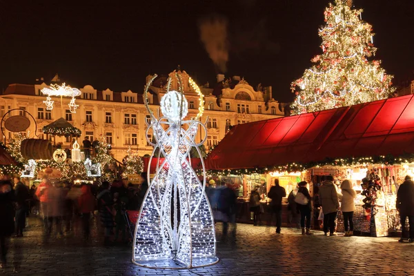 Humor de Natal na Praça da Cidade Velha, Praga, República Checa — Fotografia de Stock