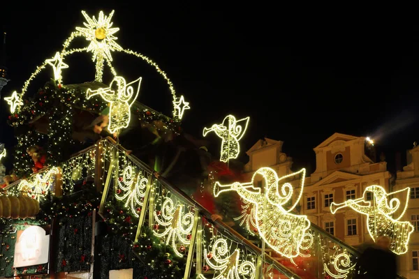 Humor de Navidad en la Plaza de la Ciudad Vieja, Praga, República Checa — Foto de Stock