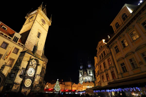 Weihnachtsstimmung auf dem Altstadtplatz, Prag, Tschechische Republik — Stockfoto