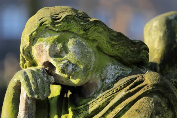 El ángel del antiguo cementerio de Praga, República Checa —  Fotos de Stock