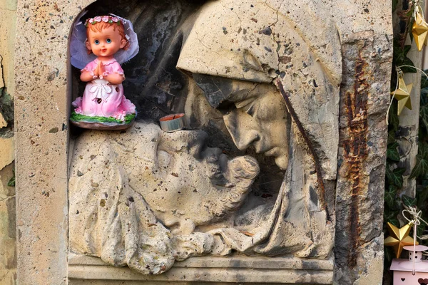 Statua Storica Sul Vecchio Cimitero Praga Repubblica Ceca — Foto Stock