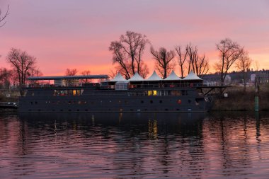 Prag Bölgesi Holesovice, Çek Cumhuriyeti 'nin Prag' ın en havalı bölgesi.