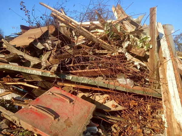 Graafmachine Verwoest Gebouw Aardbeving Puin Puin Stortplaats — Stockfoto