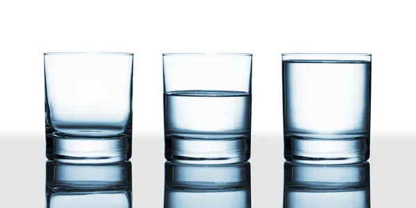 Tres vasos de agua —  Fotos de Stock