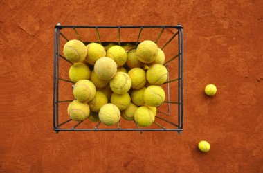 Tenis topu