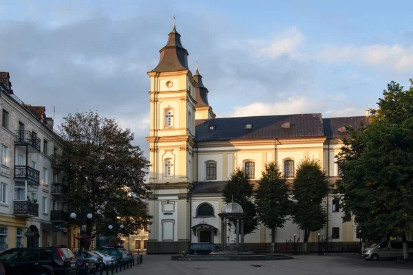 Vista Manhã Para Catedral Ressurreição Cristo Centro Histórico Ivano Frankivsk — Fotografia de Stock