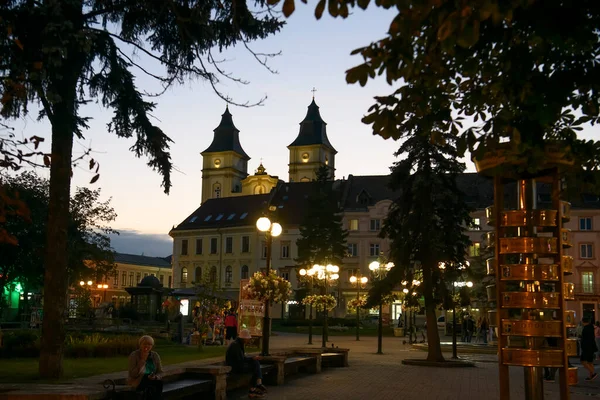 Vista Nocturna Catedral Resurrección Cristo Centro Histórico Ivano Frankivsk Ucrania — Foto de Stock