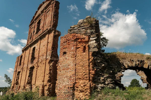 Vista Las Ruinas Del Antiguo Castillo Korets Región Rivne Ucrania —  Fotos de Stock