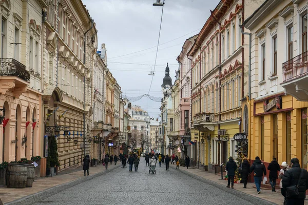 Знаменита Пішохідна Вулиця Ольги Кобилянської Історичному Центрі Чернівців Україна Грудень — стокове фото