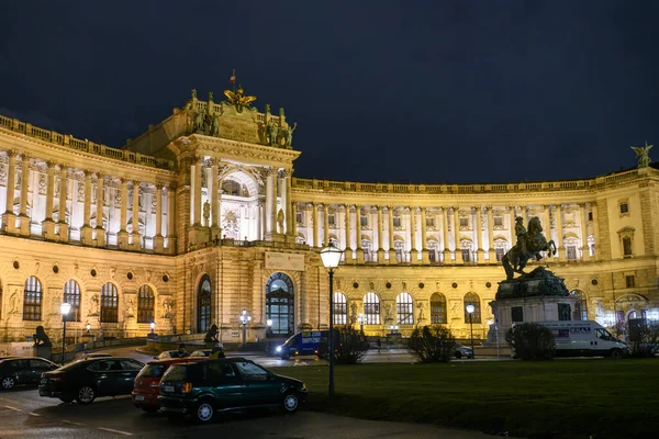 Prinz Eugen Von Savoyen Pomnik Jeździecki Placu Heldenplatz Przed Neue — Zdjęcie stockowe