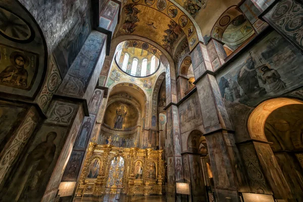 Interior Sophia Cathedral Mosaic Orans Kyiv Frescoes Wall Golden Altar — Stock fotografie