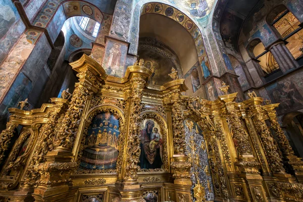 Interior Sophia Cathedral Mosaic Orans Kyiv Frescoes Wall Golden Altar — Fotografia de Stock