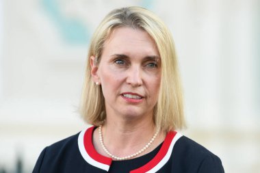 ABD 'nin Ukrayna' nın yeni büyükelçisi Bridget Brink, Ukrayna 'nın Sofiyska Meydanı' nda düzenlenen basın toplantısında, 2 Haziran 2022. Yüksek kalite fotoğraf