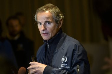 Uluslararası Atom Enerjisi Ajansı IAEA Genel Müdürü Rafael Mariano Grossi 13 Ekim 2022 'de Ukrayna' nın Kyiv kentinde verdiği brifingde