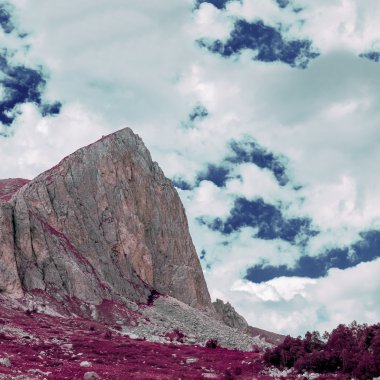 mount oshten, yola oshten views