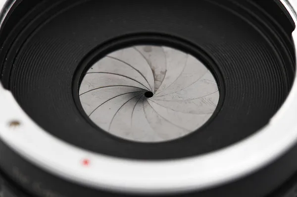 Abertura adicional de uma lente de foto. Fotografia do diafragma da abertura circular — Fotografia de Stock