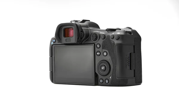 Canon EOS R5 Mirrorless Digital Camera with 8k raw video on a white background. One of the most powerful mirrorless cameras on the market. 03.04.2021, Rostov region, Russia — Stock Photo, Image