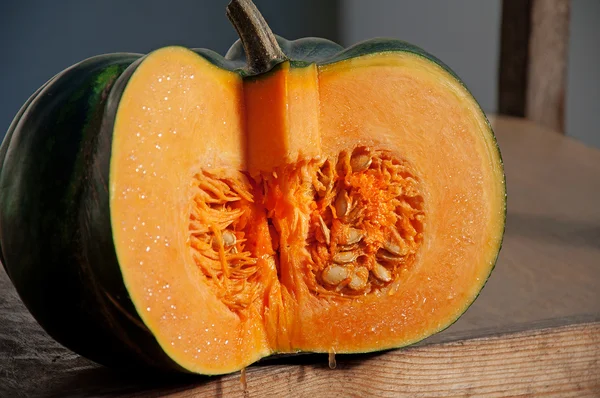 Cut pumpkin — Stock Photo, Image