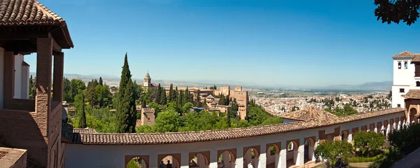 Panorama, park alhambra, granada, Španělsko — Stock fotografie