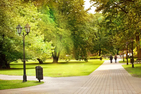 Parque Bastion Hill em Riga, Letónia — Fotografia de Stock