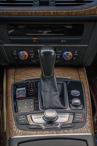 Automatic Transmission Shift Selector Car Interior Closeup Manual Shift Modern — Stock Photo, Image