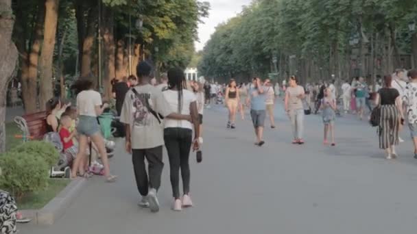 Parque Público Maxim Gorky Atrações Diversão Parque Diversões Tiros Centro — Vídeo de Stock