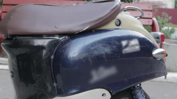 Vintage Scooter Mala Calidad Mini Moto Encuentra Aire Libre Modo — Vídeos de Stock