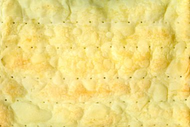 Kek katmanları izole edildi. Pasta yapmak. Napolyon keki yapmak için kekin dokusunu puf böreği ve muhallebiden. Posterler için aşçılık arkaplanı ve metin için alanı olan reklamcılık