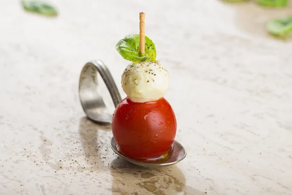 caprese vurdu
