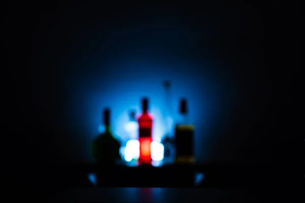 Blurred Background Bottles Darl Background — Stock Photo, Image