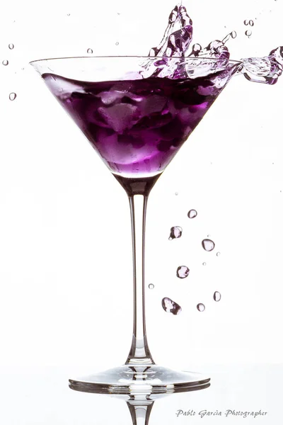 Cocktail Viola Vetro Bianco — Foto Stock