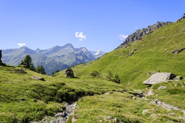 Cuneaz (Aosta Vadisi - Kuzey İtalya) — Stok fotoğraf