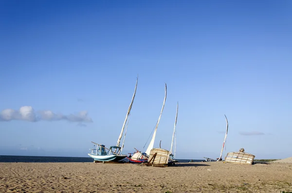 Brasile, Pititinga, spiaggia con barche — Foto Stock