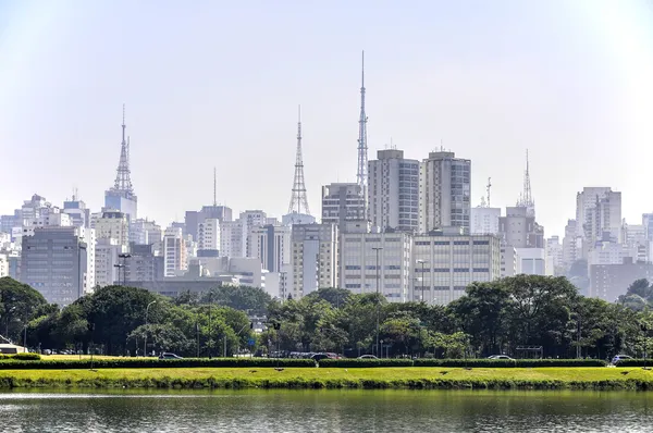 sao paulo (Brezilya) park ve gökdelenler