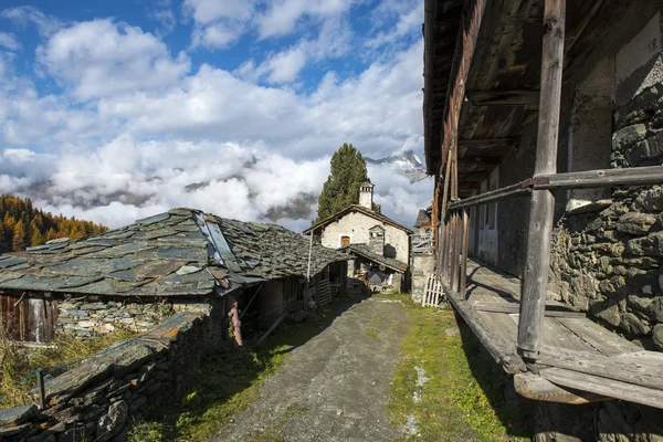 Forno comunitario Cuneaz (Valle di Ayas, Italia settentrionale) ) — Foto Stock