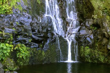 flores Island, Azor Takımadaları (Portekiz şelaleler)