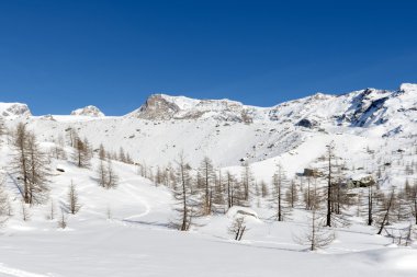 buzultaş lago blu, ayas valley (Kuzey İtalya çevresinde)