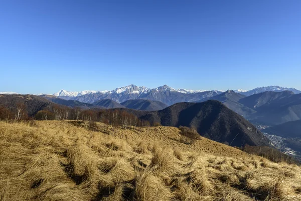 Pohled na horu grigna z hory croce (severní Itálie) — Stock fotografie