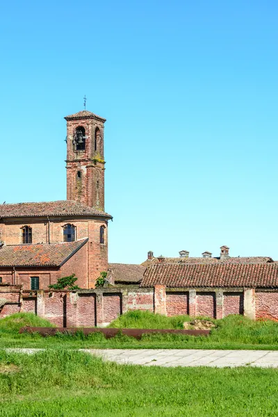 Vecchia chiesa, Lomellina (Italia) ) — Foto Stock