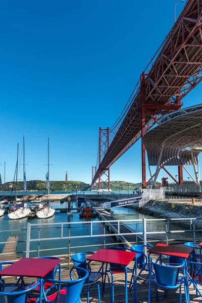 Dokken til Santo Amaro ved elven Tagus, Lisboa (Portugal ) – stockfoto