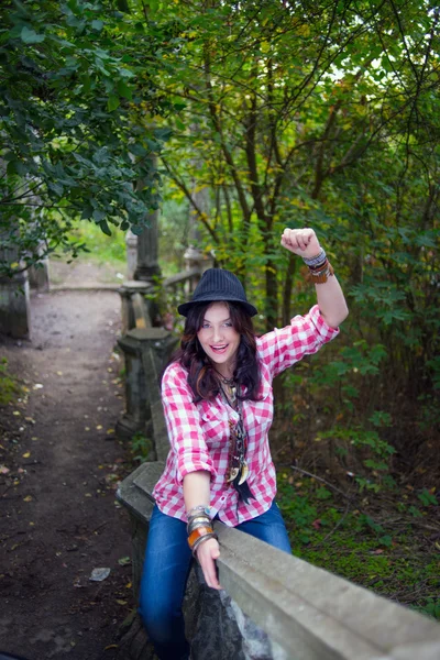 Riding on the fence — Stock Photo, Image