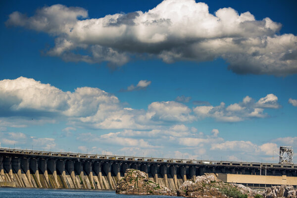 Дам-Запорожье
