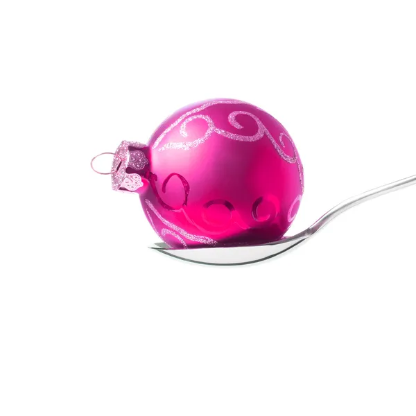 Χριστούγεννα μπάλα σε τον το κουτάλι — Φωτογραφία Αρχείου