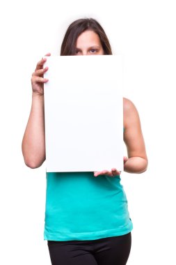 Kız holding billboard