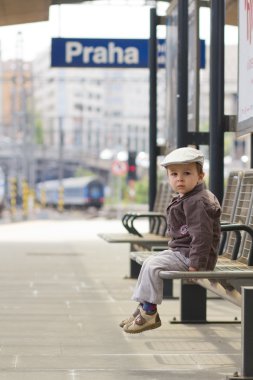 oğlan merkez demiryolu İstasyonu