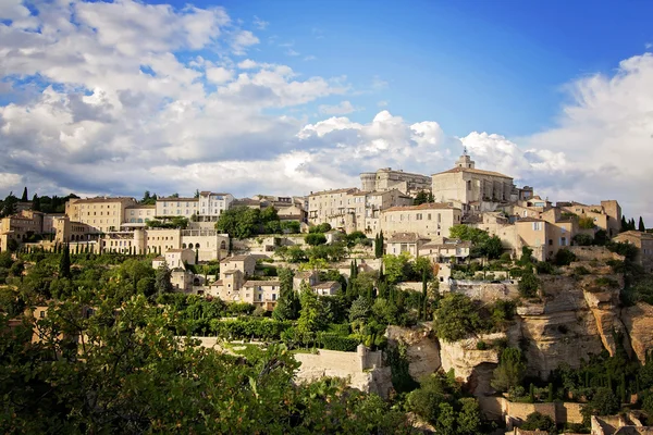 Gordes, eine der schönsten und am meisten besuchten französischen Villen — Stockfoto