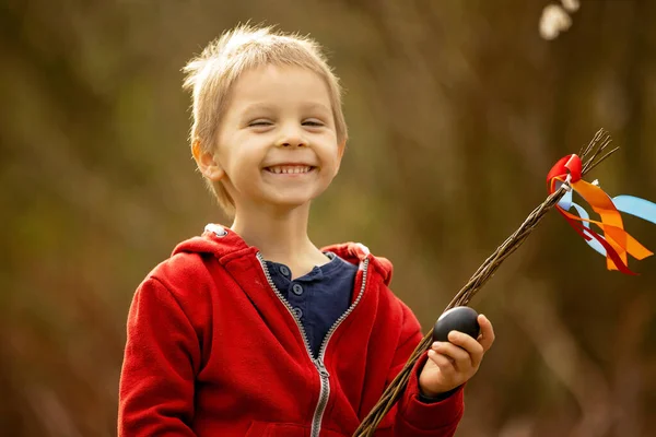 Cute Preschool Child Boy Holding Handmade Braided Whip Made Pussy — Foto de Stock