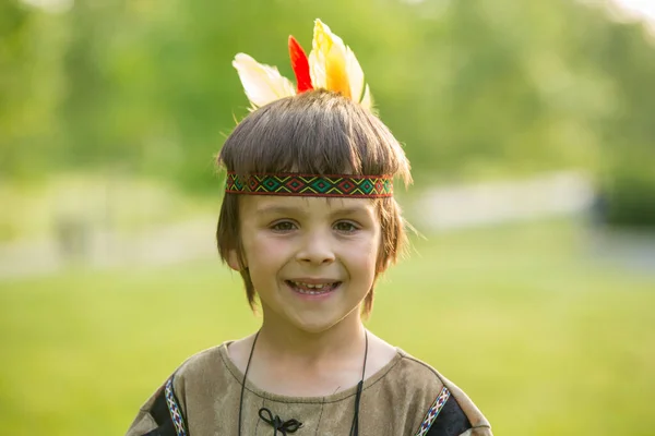 Cute Portrait Native American Boy Costumes Playing Outdoor Park Bow — Stock Photo, Image